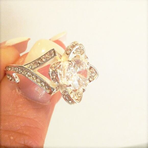 Ring 925 Silver Sz 7 Flower Simulated Diamonds FLEUR de Lis Blossom Clover FANCY - Picture 3 of 8